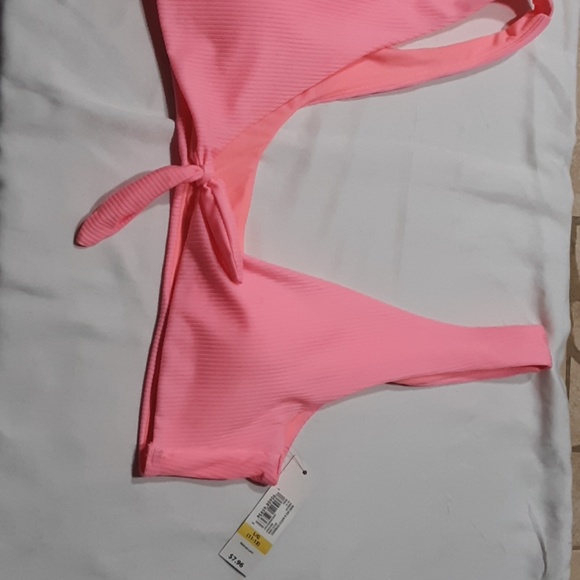 No boundaries two piece bathing suit - Picture 5 of 6